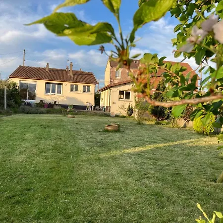 De La Chapelle, Maison 6 Pers Avec Grand Jardin Clos Expo Sud בית נופש