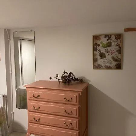בית נופש De La Chapelle, Maison 6 Pers Avec Grand Jardin Clos Expo Sud *