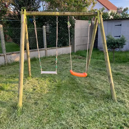 De La Chapelle, Maison 6 Pers Avec Grand Jardin Clos Expo Sud בית נופש דייפ